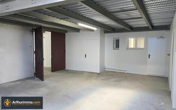 Location Local commercial 443 m2 à Bourgoin-Jallieu