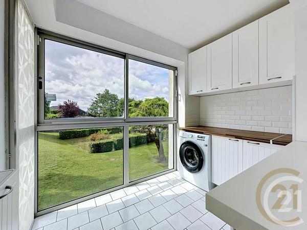 Appartement F3 à vendre  3 pièces - 66,15 m 2   DEVILLE LES ROUEN  - 76