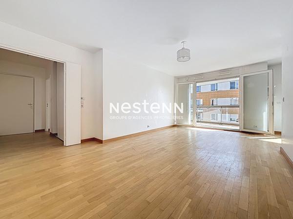 ISSY LES MOULINEAUX - FORT D'ISSY - Vente appartement 3 pièces de 67,70 m² avec un balcon de 10,80 m²