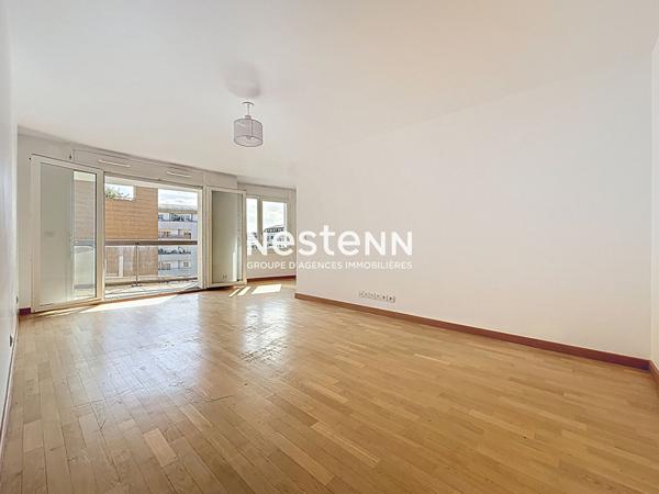 ISSY LES MOULINEAUX - FORT D'ISSY - Vente appartement 3 pièces de 67,70 m² avec un balcon de 10,80 m²