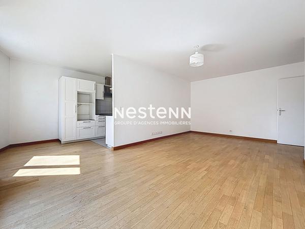 ISSY LES MOULINEAUX - FORT D'ISSY - Vente appartement 3 pièces de 67,70 m² avec un balcon de 10,80 m²