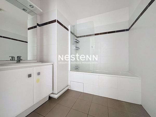 ISSY LES MOULINEAUX - FORT D'ISSY - Vente appartement 3 pièces de 67,70 m² avec un balcon de 10,80 m²