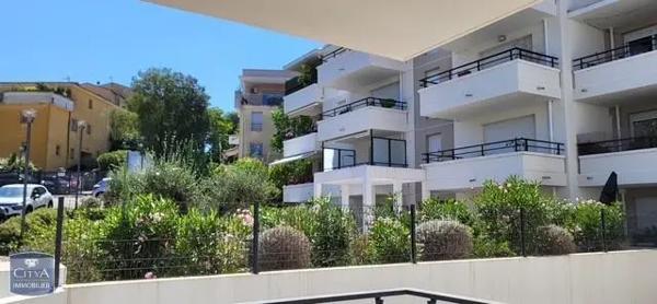 Appartement à louer 3 pièces 60.16m² Grasse (06130)