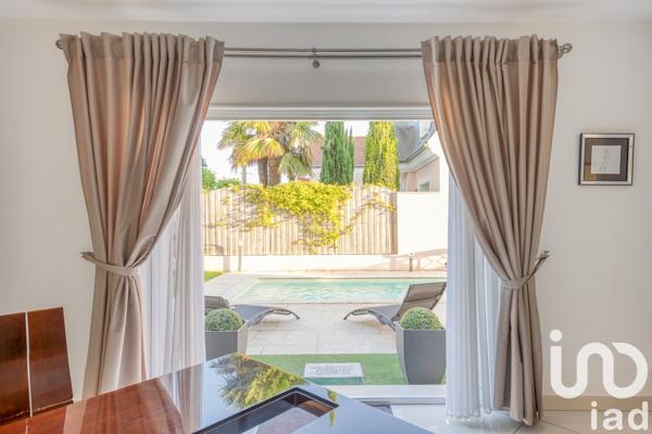 Location maison 7 pièces 180 m² Paray-Vieille-Poste