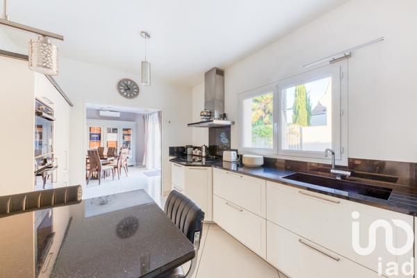 Location maison 7 pièces 180 m² Paray-Vieille-Poste