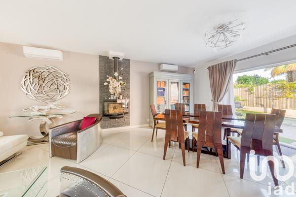 Location maison 7 pièces 180 m² Paray-Vieille-Poste