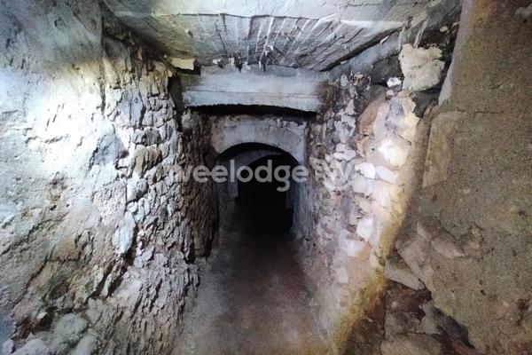 Maison à vendre 4 pièces de 73,35 m² à Angles-sur-l'Anglin