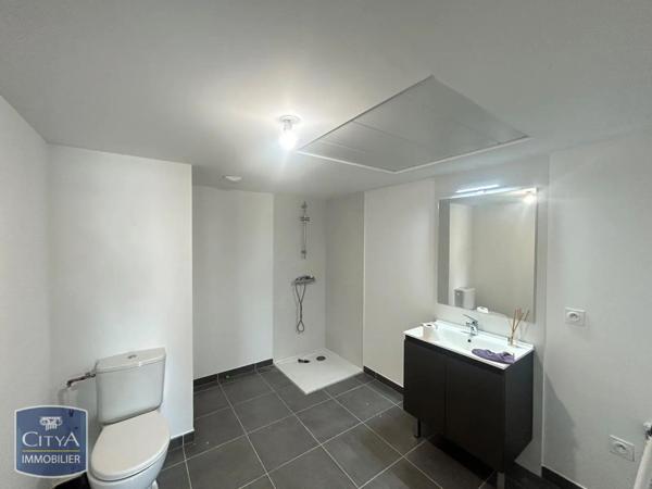 Appartement à louer 2 pièces 50m² Marseille 15e Arrondissement (13015)