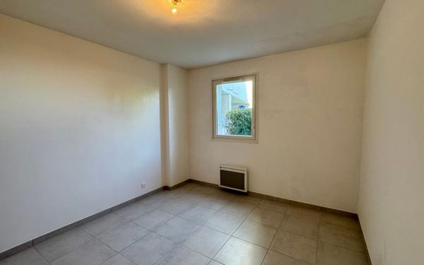 Appartement à vendre    3 pièces •  Istres