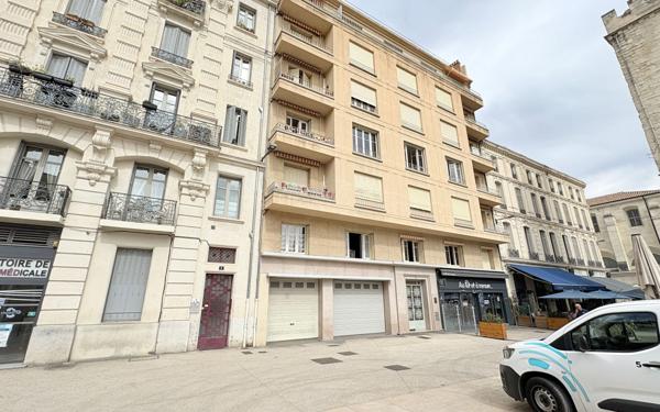 Appartement à vendre    3 pièces • 110,02 m2 Avignon