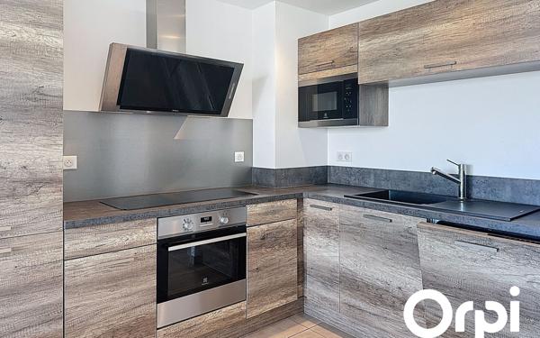 Appartement à vendre    3 pièces • 67 m2 Porto-Vecchio