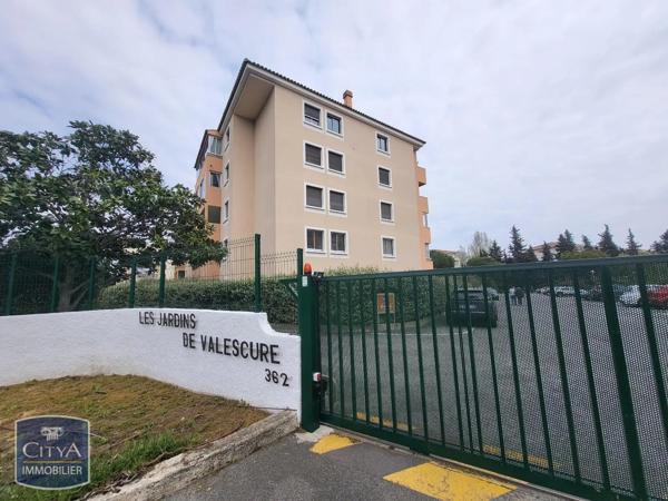Appartement à louer 2 pièces 43.9m² Fréjus (83600)