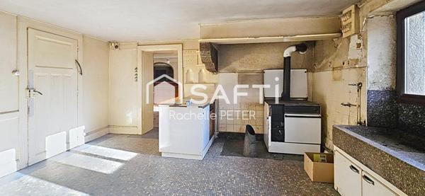 Grande maison à rénover – Fort potentiel