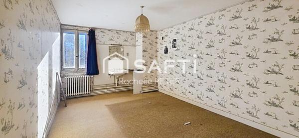 Grande maison à rénover – Fort potentiel