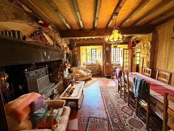 Maison de maître Talizat 6 pièce(s) 160 m2