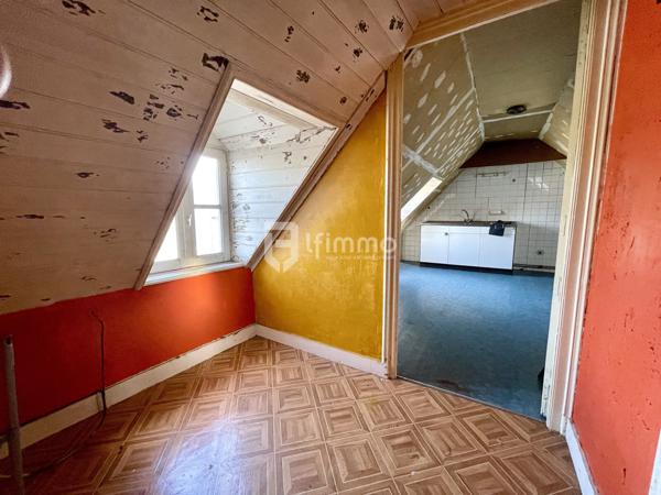 À saisir ! Appartement type 2 à rénover - Entre Gare et Centre-ville