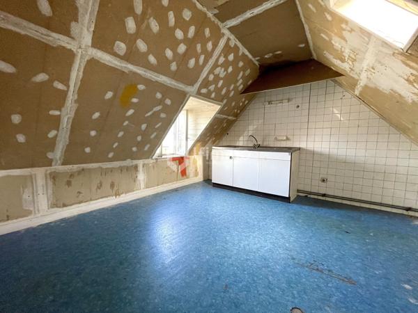 À saisir ! Appartement type 2 à rénover - Entre Gare et Centre-ville