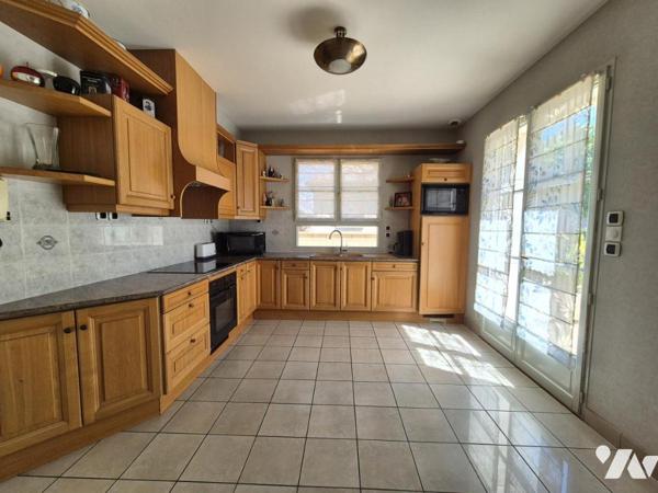 MAGNIFIQUE MAISON FAMILIALE - BREAL SOUS MONTFORT