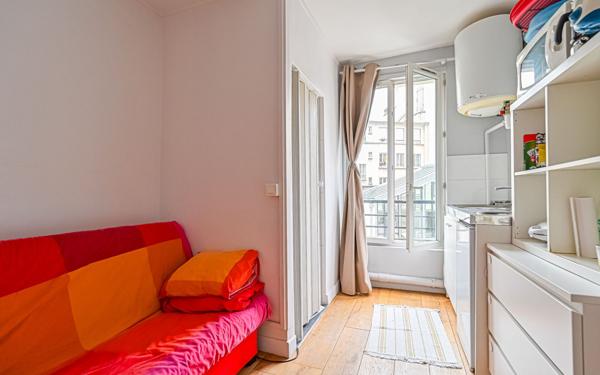 Appartement à vendre    1 pièce • 10,28 m2 Paris 10