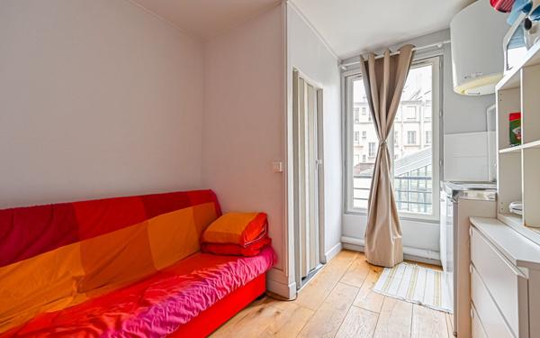 Appartement à vendre    1 pièce • 10,28 m2 Paris 10