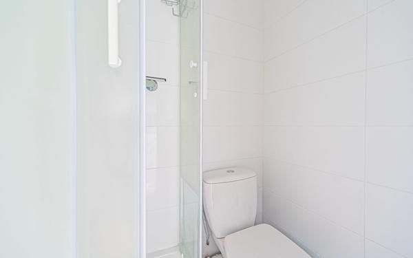 Appartement à vendre    1 pièce • 10,28 m2 Paris 10