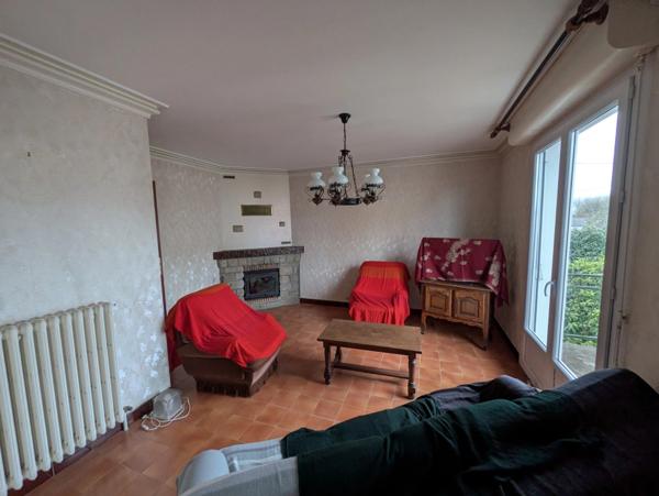 LE CROISTY MAISON EN REZ DE CHAUSSÉE SURÉLEVÉ DE 115 M² DE 4 PIÈCES PARCELLE CLÔTURÉE DE 1464m²