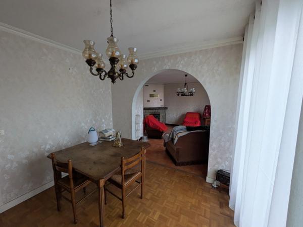 LE CROISTY MAISON EN REZ DE CHAUSSÉE SURÉLEVÉ DE 115 M² DE 4 PIÈCES PARCELLE CLÔTURÉE DE 1464m²