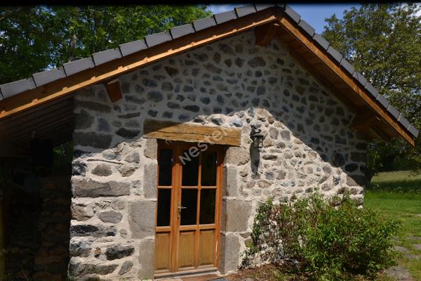 Maison  meublée  avec mezzanine 1 pièce(s), petit extérieur à 5 min Yssingeaux