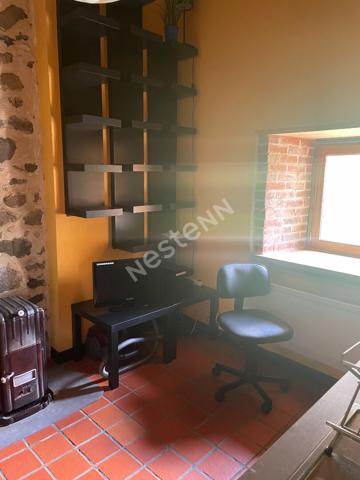 Maison  meublée  avec mezzanine 1 pièce(s), petit extérieur à 5 min Yssingeaux