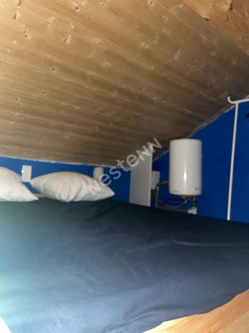 Maison  meublée  avec mezzanine 1 pièce(s), petit extérieur à 5 min Yssingeaux