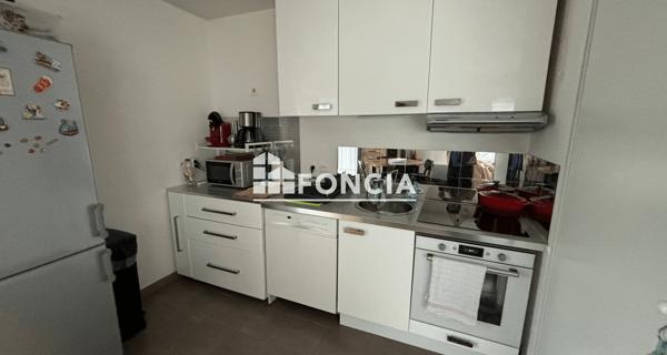 Location Appartement 4 pièces 73.19 m² - Bois-d'arcy 78390