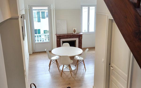 Appartement à vendre    4 pièces • 120 m2 Biarritz