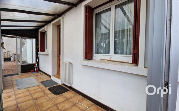 Maison à vendre    3 pièces •  Le Gua