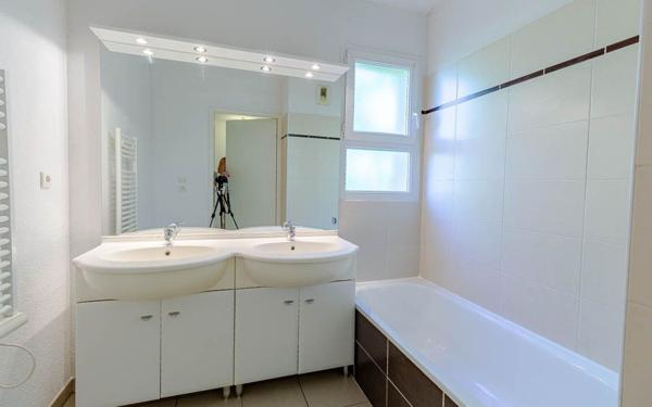 Appartement à vendre    3 pièces • 60,76 m2 Toulouse