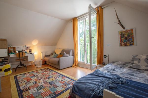 SUPERBE MAISON FAMILIALE -RESIDENCE DU CHATEAU