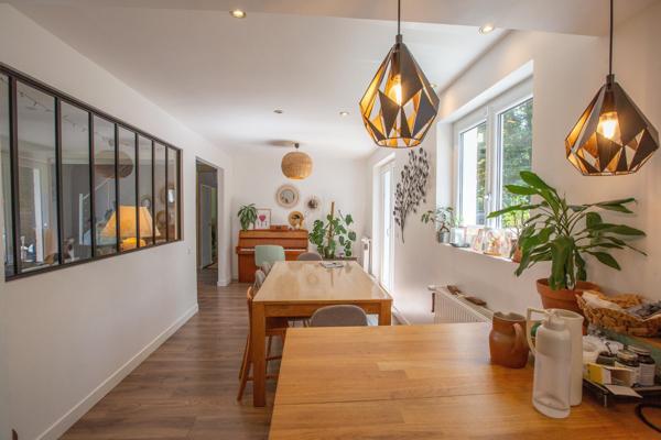 SUPERBE MAISON FAMILIALE -RESIDENCE DU CHATEAU