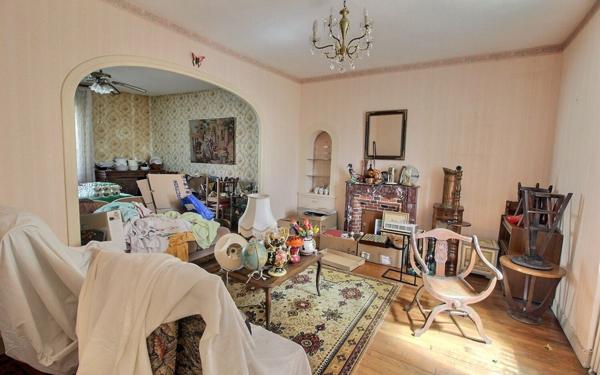 Immeuble à vendre    5 pièces •  Le Creusot