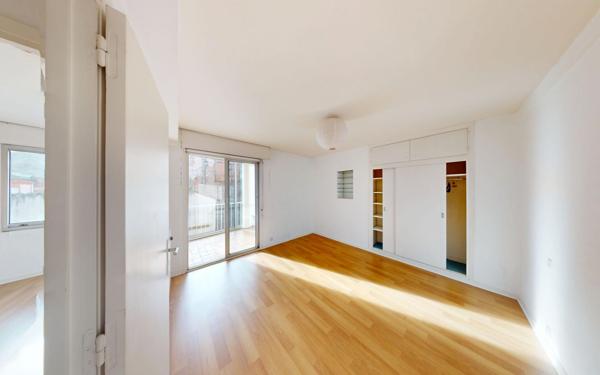 Appartement à vendre    5 pièces •  Toulouse