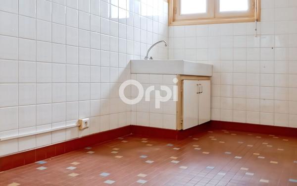 Maison à vendre    5 pièces •  Oloron-Sainte-Marie