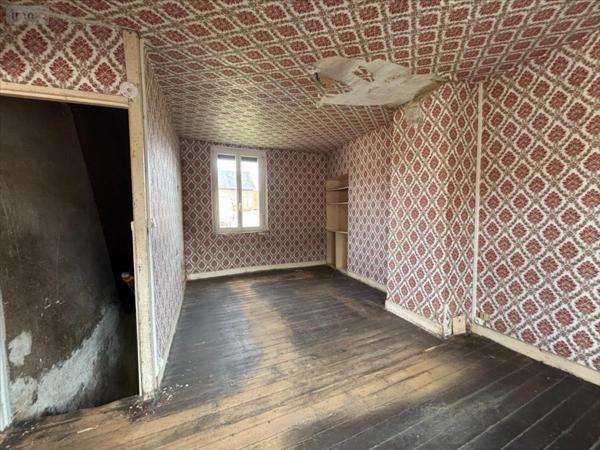 Maison à restaurer à vendre à Criquebeuf-sur-Seine dans l'Eure (27340), ref : 27063-1088391