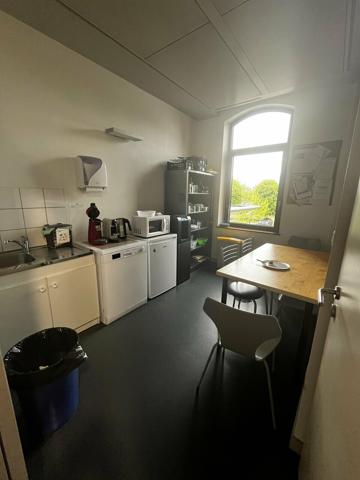 BUREAUX à LOUER de 847 m²