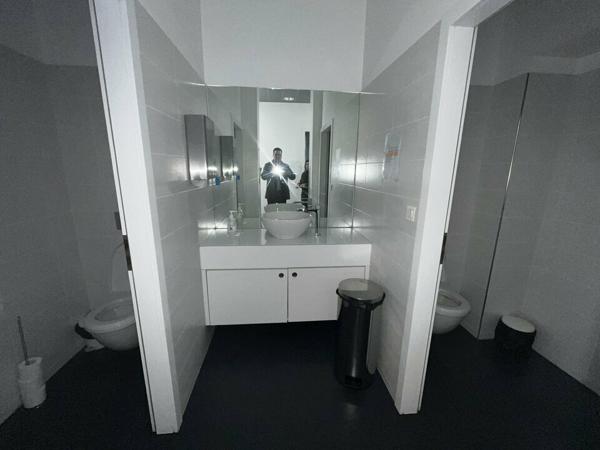 BUREAUX à LOUER de 847 m²
