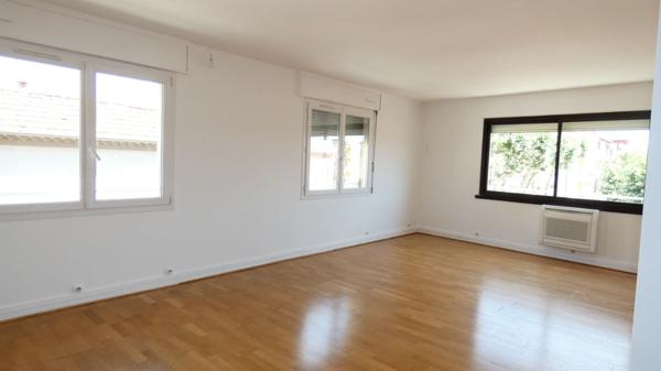 Appartement La Crau 4 pièce(s) 103 m2