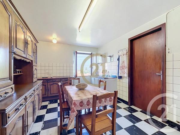Maison à vendre  6 pièces - 183,55 m 2   BEAUCOURT  - 90