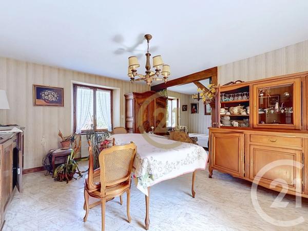 Maison à vendre  6 pièces - 183,55 m 2   BEAUCOURT  - 90