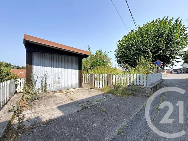 Maison à vendre  6 pièces - 183,55 m 2   BEAUCOURT  - 90