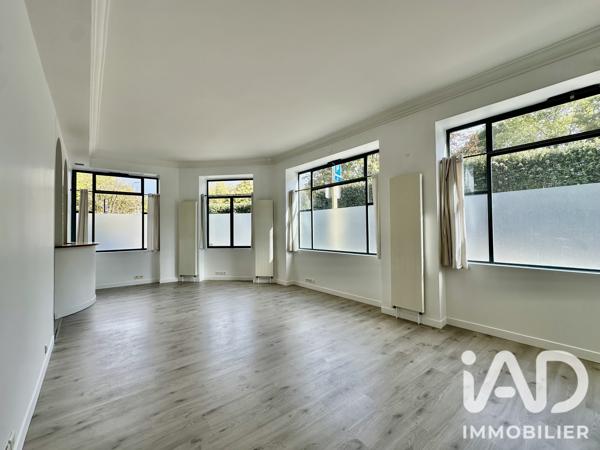 Appartement à vendre 4 pièces 82,09 m² Courbevoie