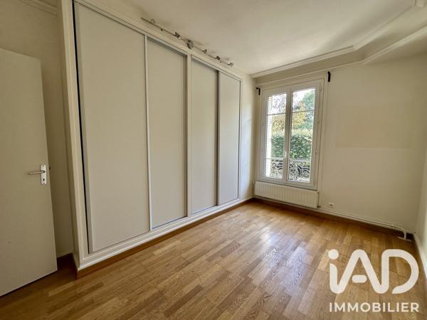 Appartement à vendre 4 pièces 82,09 m² Courbevoie
