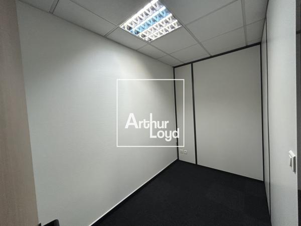 Bureaux à louer à Toulouse Basso Cambo avec parking privatif et climatisation