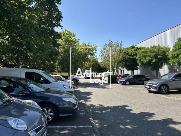 Bureaux à louer à Toulouse Basso Cambo avec parking privatif et climatisation